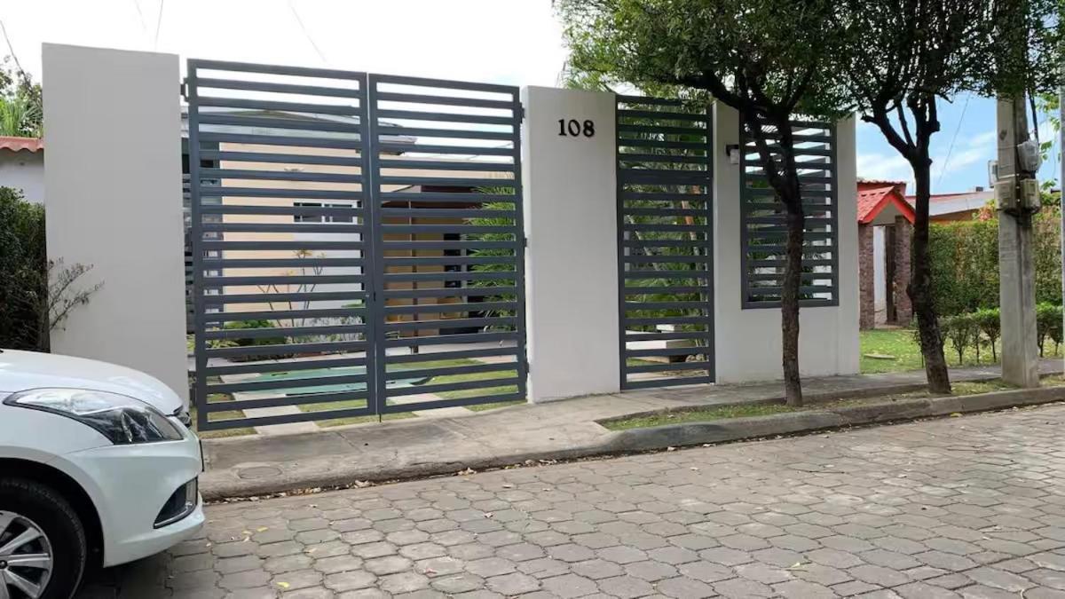 Runway 108 Apartment Managua Exterior photo